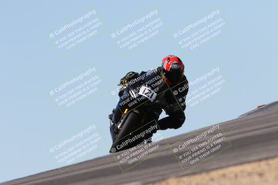 media/Apr-14-2024-SoCal Trackdays (Sun) [[70f97d3d4f]]/12-Turn 9 (150pm)/